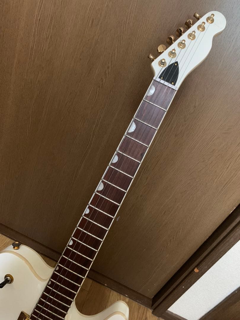 tokyoguitars オーダーメイド ホワイト エレキギター