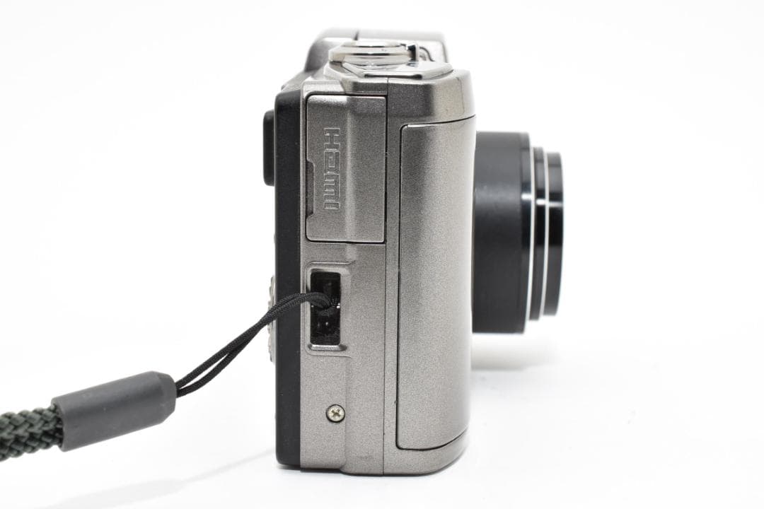 オリンパス　OLYMPUS SZ-20 シルバー《動作確認済み・すぐ使えます！》