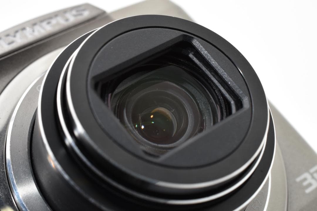 オリンパス　OLYMPUS SZ-20 シルバー《動作確認済み・すぐ使えます！》