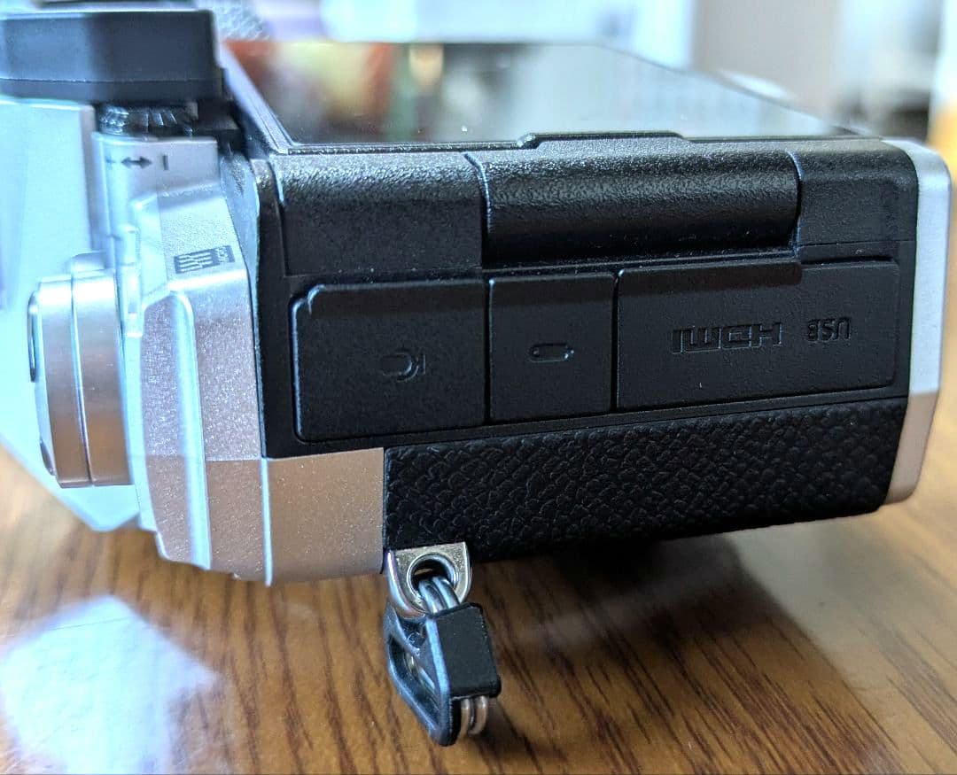 OLYMPUS OM-D E-M5 MarkⅢ ミラーレス一眼 本体のみ