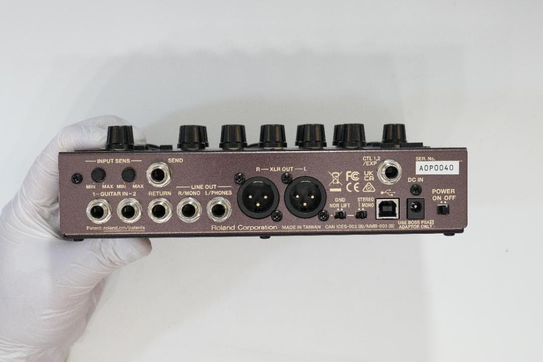 BOSS アコースティックプリアンプ AD-10