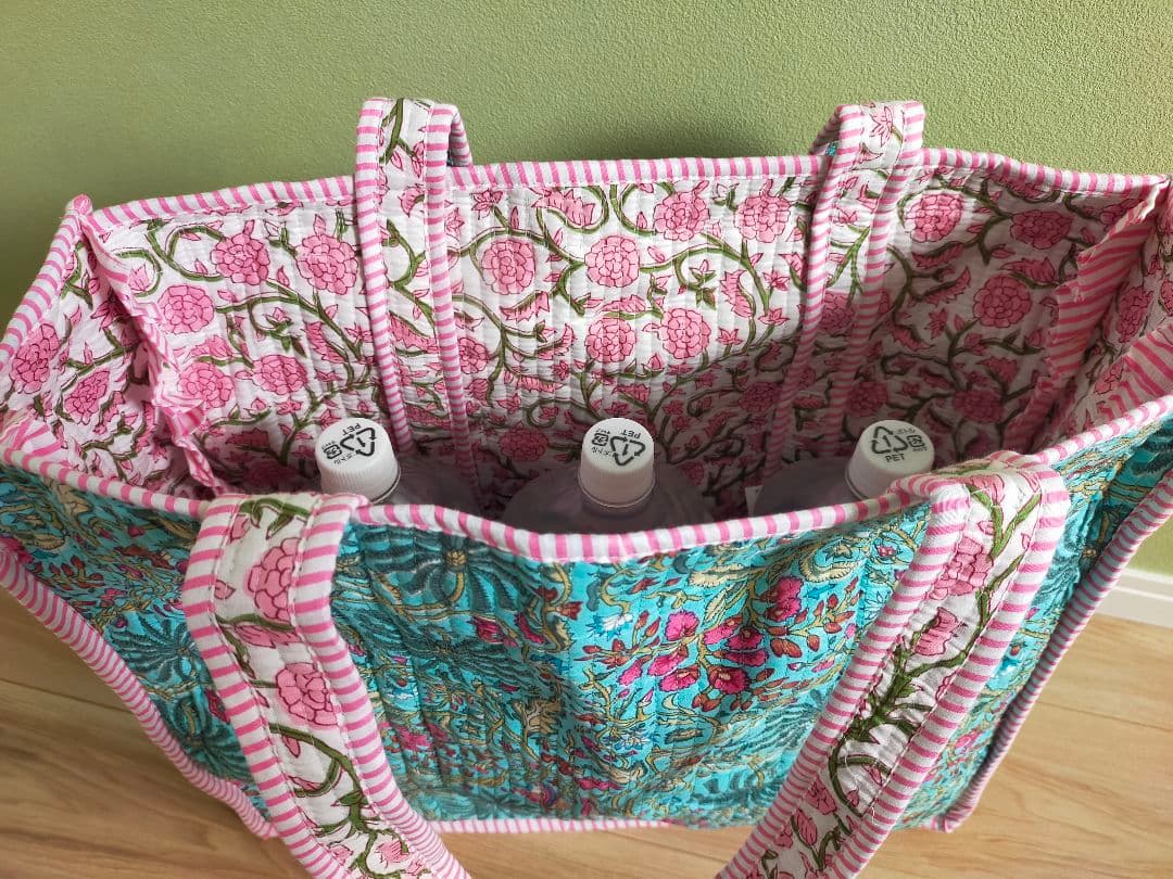 インド直輸入　ブロックプリント　花柄フリル付きリバーシブルトートバッグ