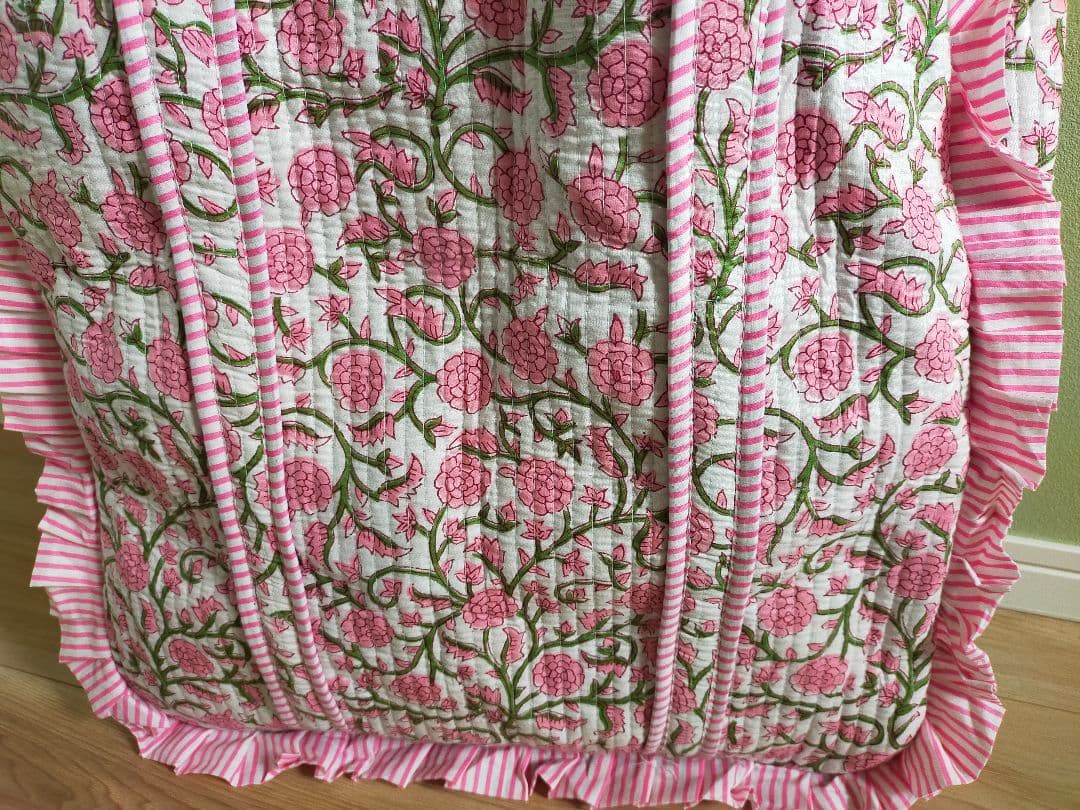 インド直輸入　ブロックプリント　花柄フリル付きリバーシブルトートバッグ