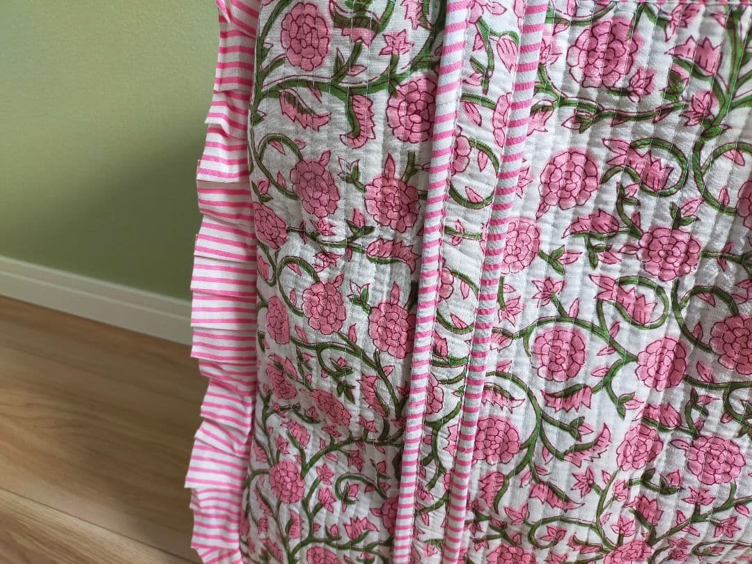 インド直輸入　ブロックプリント　花柄フリル付きリバーシブルトートバッグ