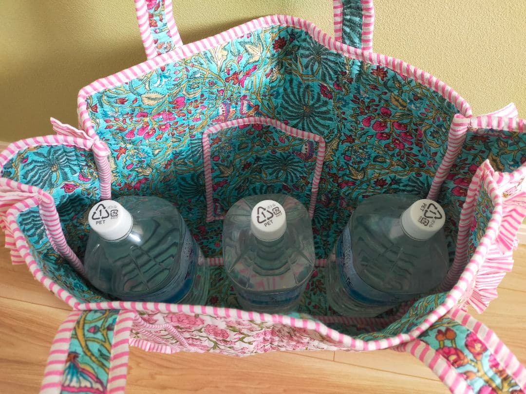 インド直輸入　ブロックプリント　花柄フリル付きリバーシブルトートバッグ