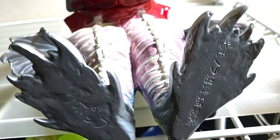 ヒモノラデコイ　ヒモノラ　ソフビ　フィギュア　リポップ　沼津市　怪獣