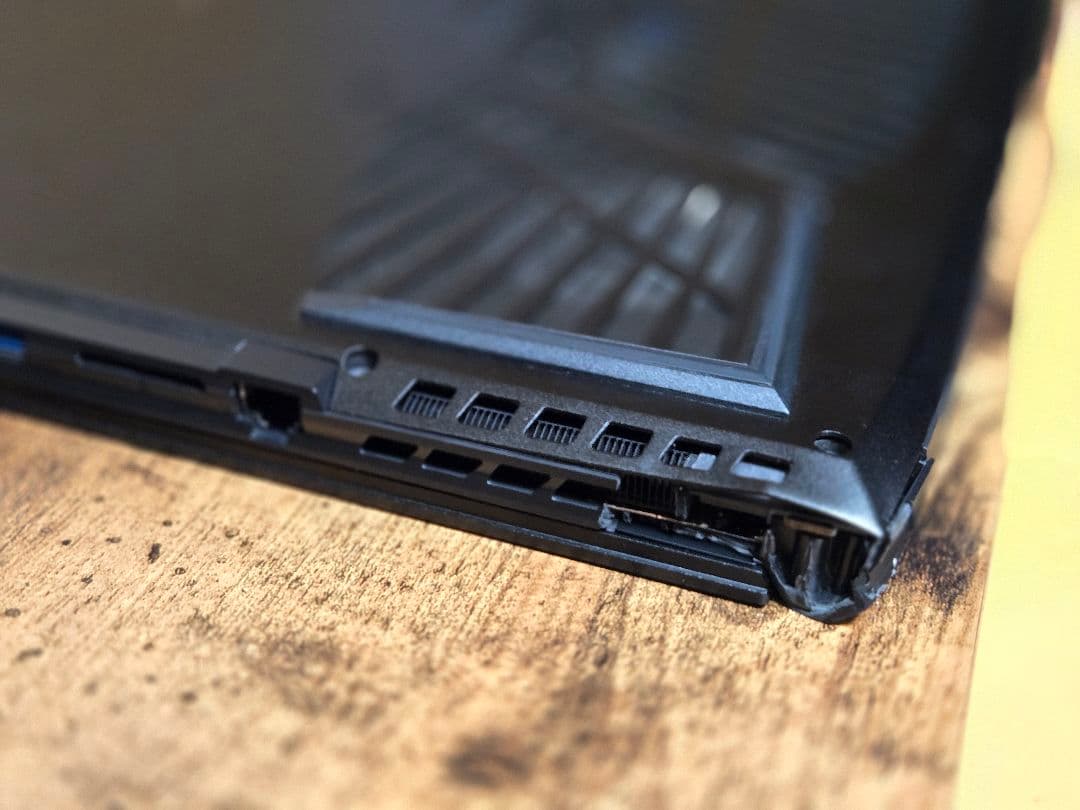 ベ*ラ様 GIGABYTE AERO 17 UHD i7-10875H RTX2