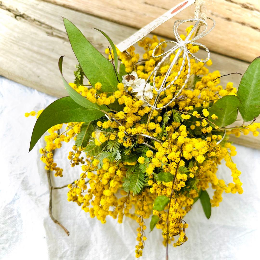 ミモザリース　ミモザフライングリース　ミモザスワッグ　ミモザボール　ボールリース