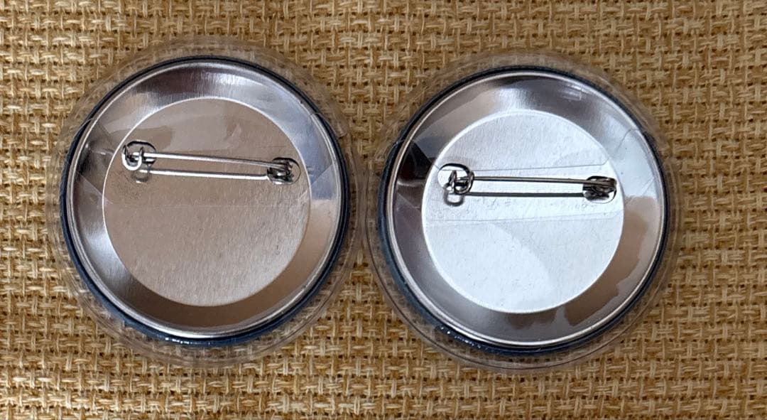 文豪ストレイドッグス　文スト　太宰治　缶バッジ　劇場版特典