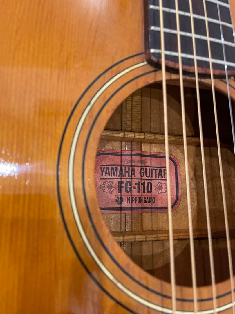 YAMAHA FG110 68年赤ラベル初期　低弦高の優良コンディション　アコギ
