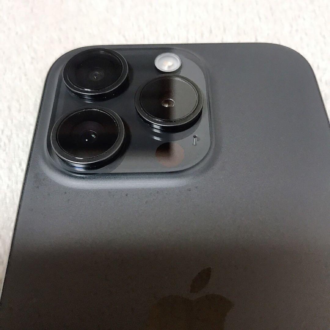 iPhone 15 Pro 256GB ブラック チタニウム 解除済み