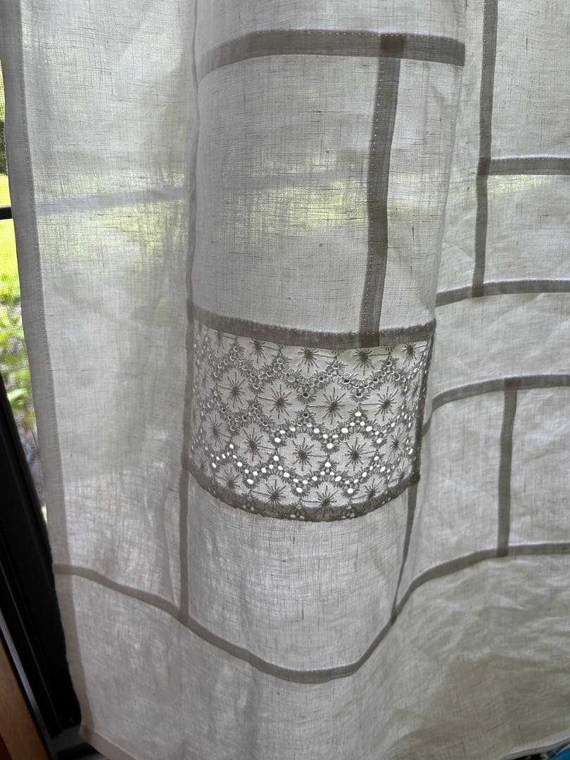 「オフ色と草花の穴刺繍」麻ポジャギ