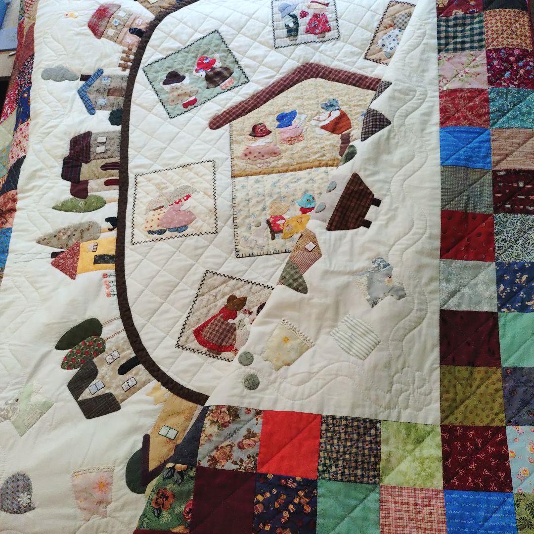 ハンドメイド　パッチワークベッドカバー