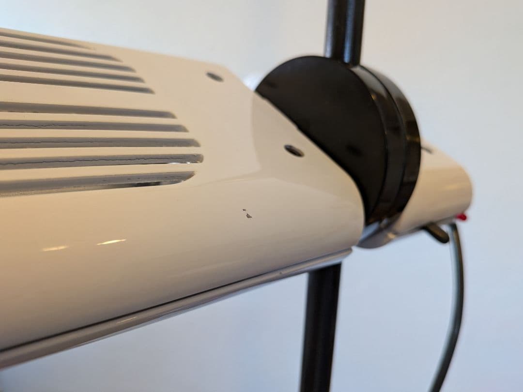 Artemide(アルテミデ)社　ATON TERRA(アトンテラ)フロアランプ