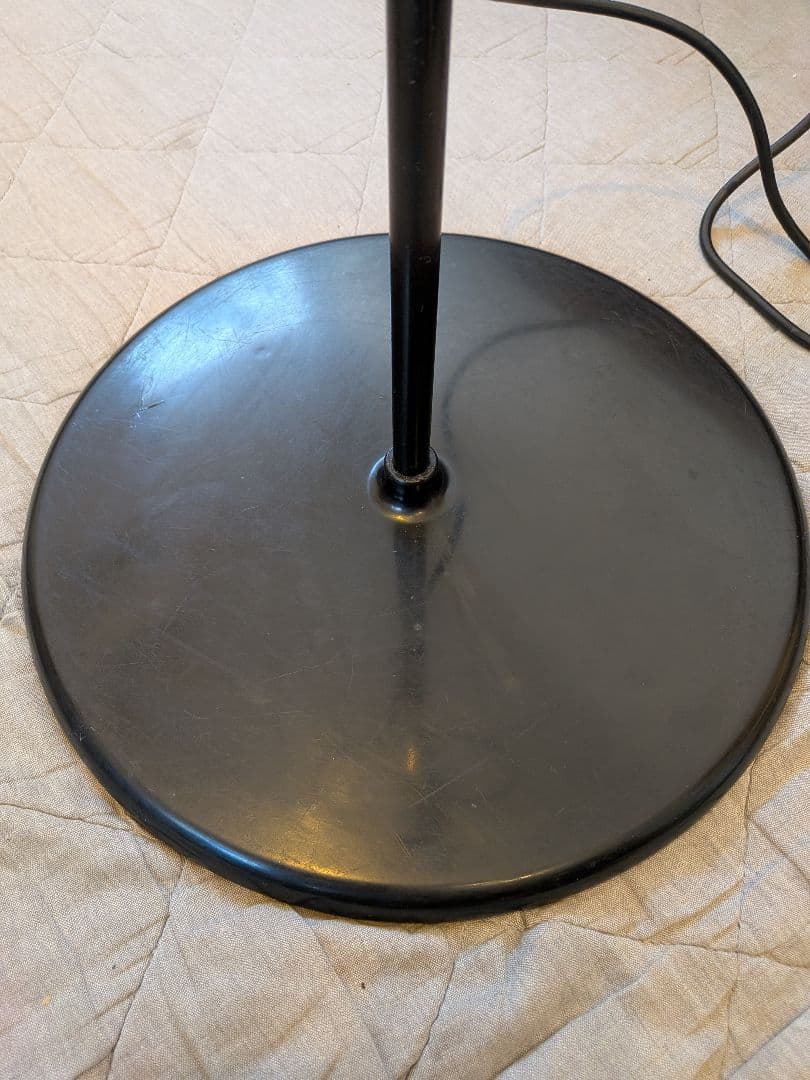 Artemide(アルテミデ)社　ATON TERRA(アトンテラ)フロアランプ