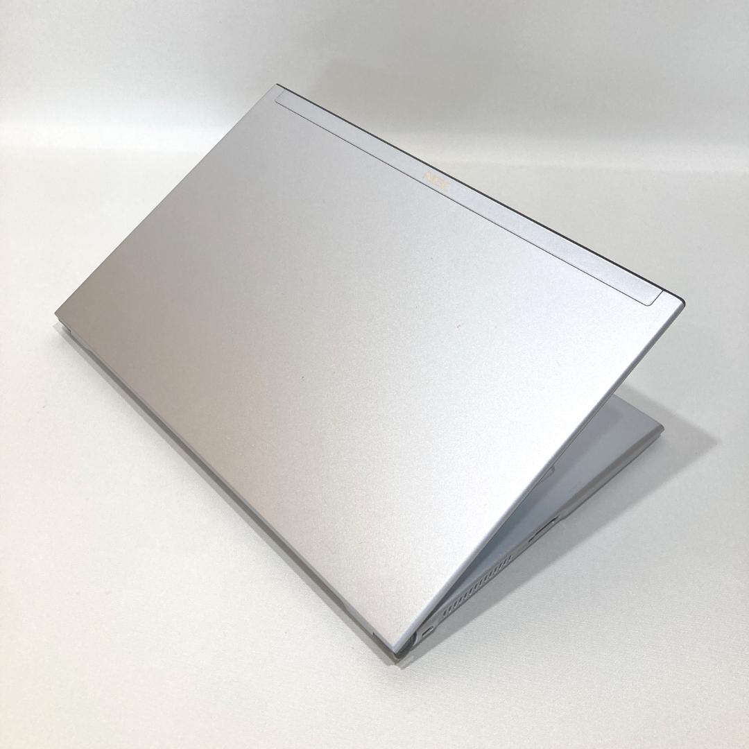 初心者✨快速・カメラ・オフィス✨シルバー✨すぐ使えるノートパソコン◇T373-2