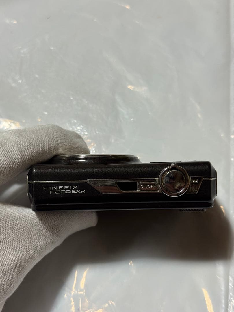 FUJIFILM F200EXR コンパクトデジタルカメラ【ジャンク】