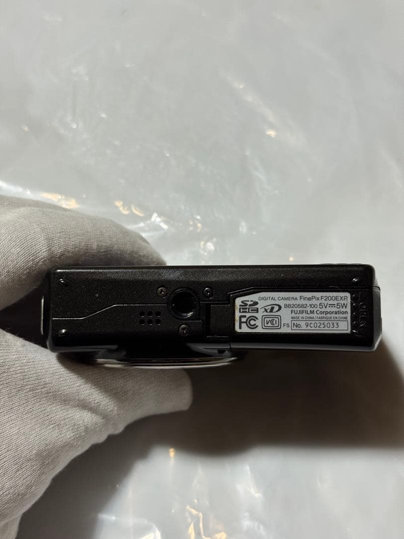 FUJIFILM F200EXR コンパクトデジタルカメラ【ジャンク】