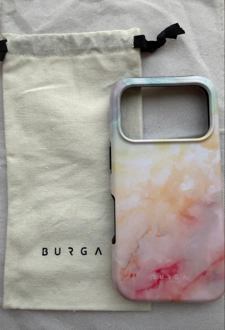 新品未使用 ブルガ iPhone 17 Pro ケース