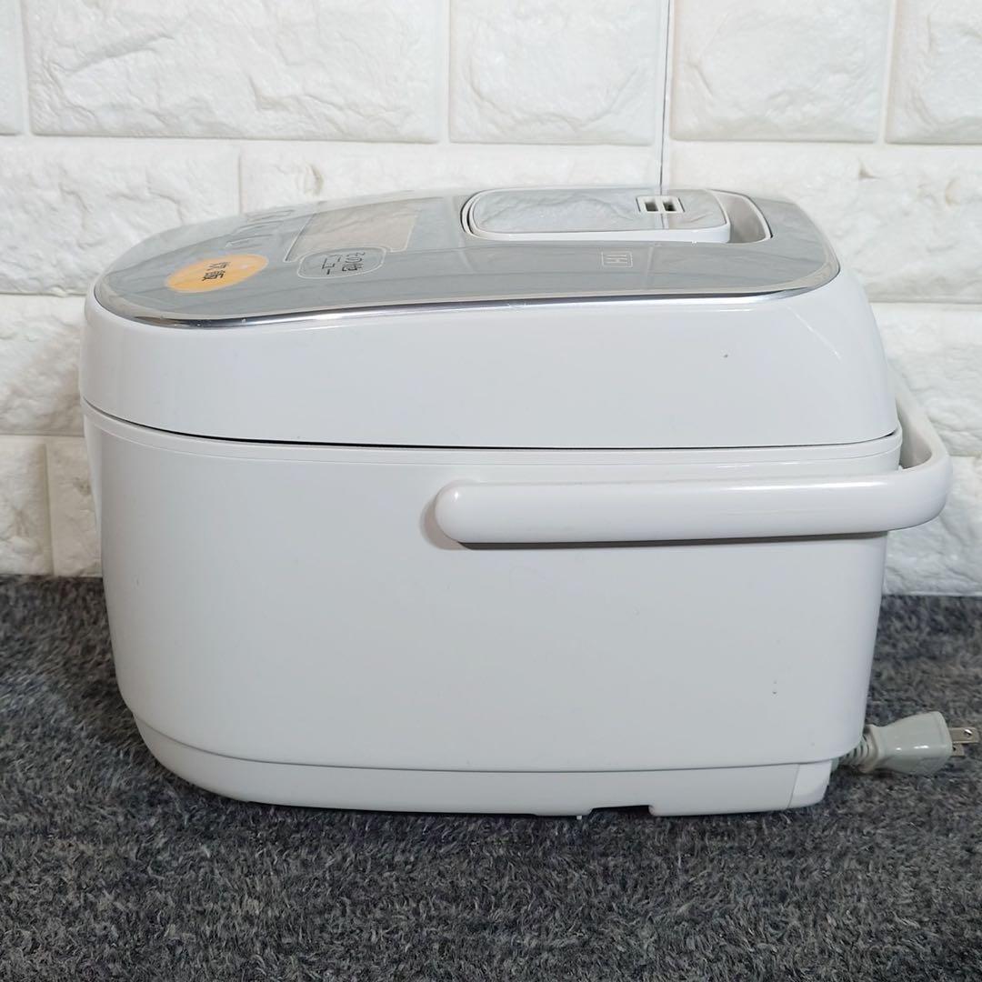 アイリスオーヤマ 炊飯器 ERC-IE50-W 5.5合 2023年製 C136