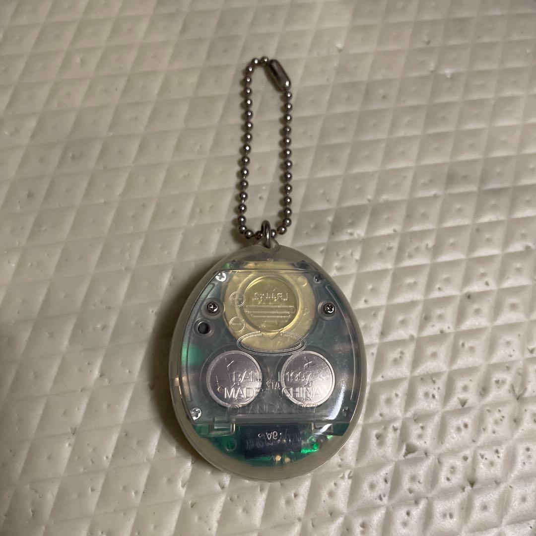 海で発見たまごっち　動作確認済　スケルトン