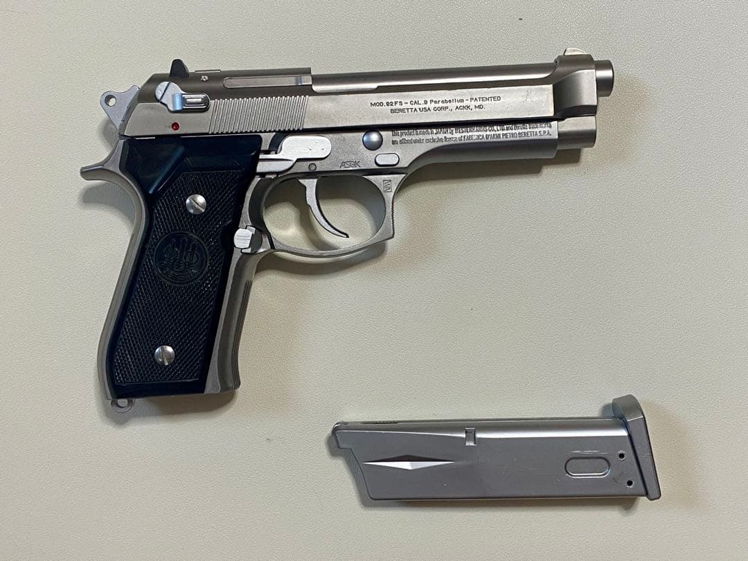 動確済　WA m92fs INOX R type ガスブロ