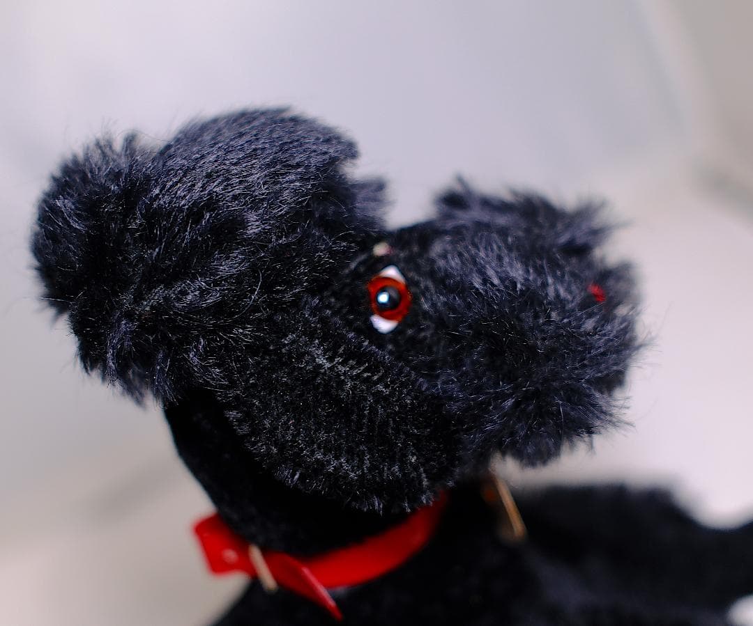 SAFオーストリア製ハンドメイドヴィンテージぬいぐるみ黒犬NERO送料込匿名配送