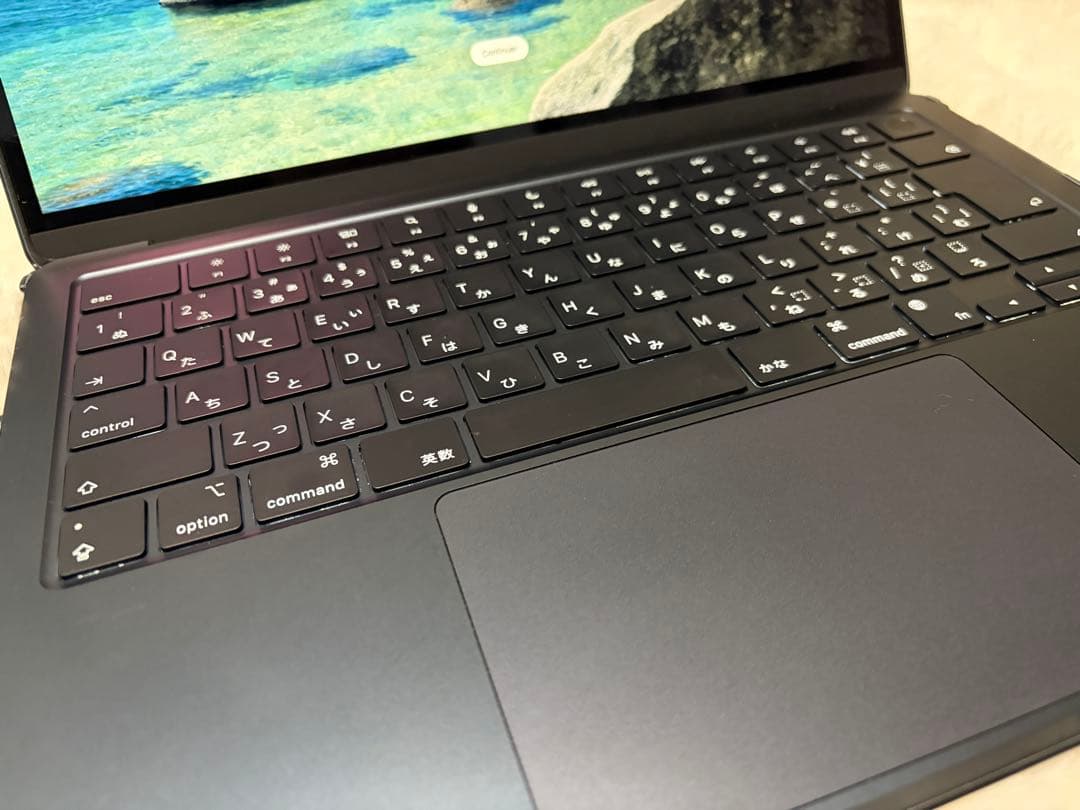 【美品】13インチMacBook Air Apple M2チップ -ミッドナイト