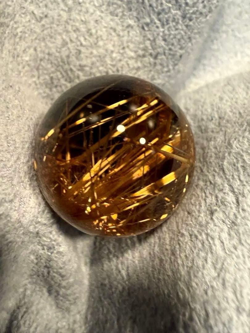 【極上】ゴールドタイチンルチル スフィア 27.3㎜ 丸玉