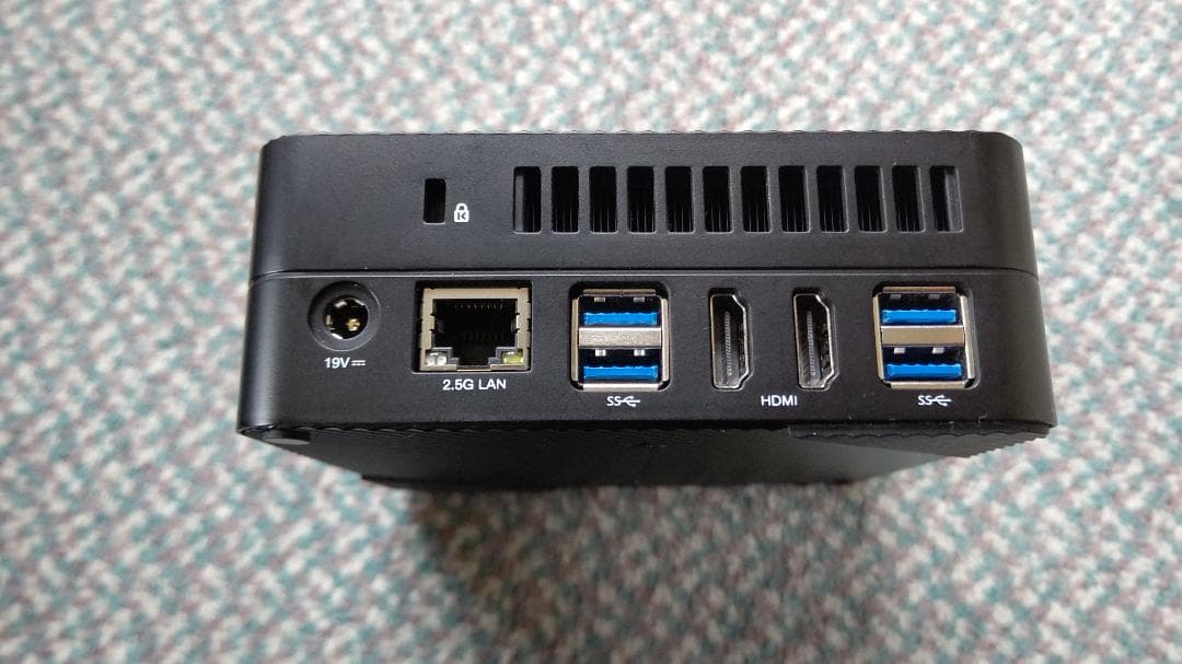 【ジャンク】 MINISFORUM UM690 メモリ16GB SSD512GB