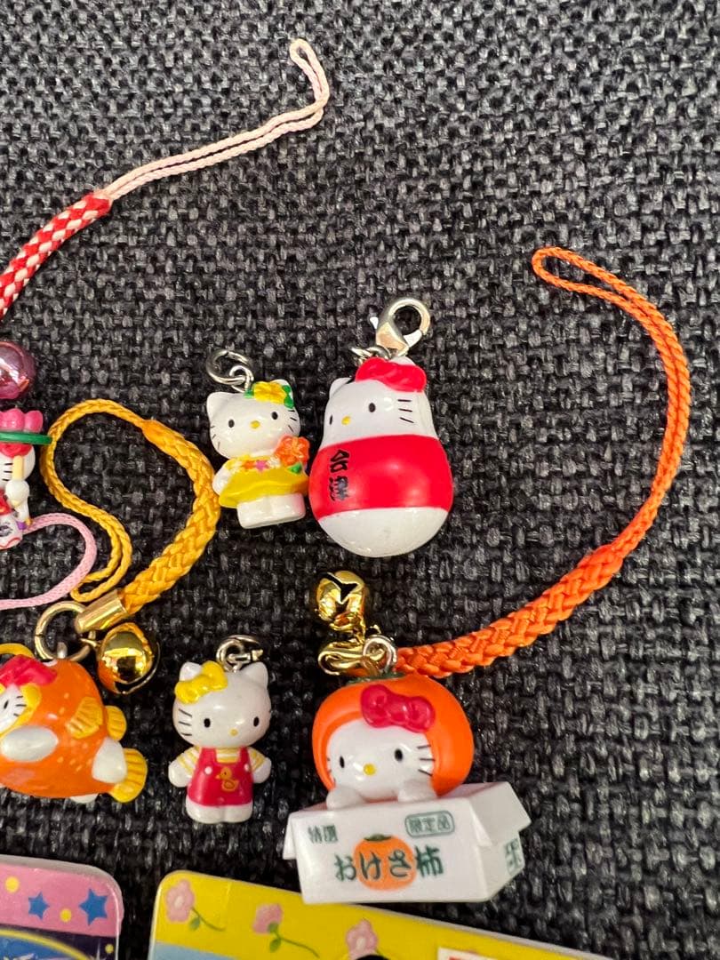 北海道限定 ハローキティ 根付ストラップ＆チャームセット 10点まとめ売り