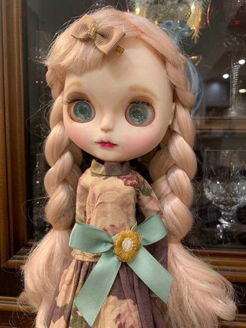 カスタムアイシードール アウトフィット・小物付き 天然石使用❤(*^^*)