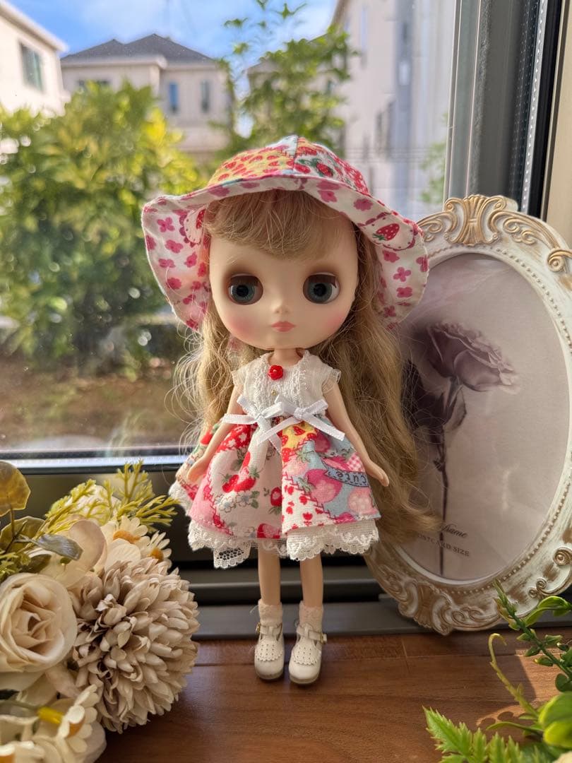 ブライスアウトフィット ミディサイズ ワンピース帽子2点セット