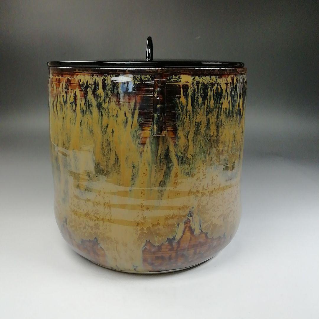 Ｔ８９１　水指　『高取焼』『掛分管耳　水指』『亀井楽山 造』　共箱　茶道具