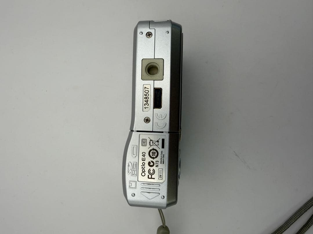 PENTAX Optio E40 8.1メガピクセル コンパクトデジタルカメラ