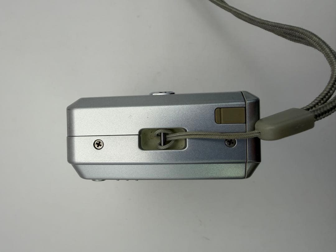 PENTAX Optio E40 8.1メガピクセル コンパクトデジタルカメラ