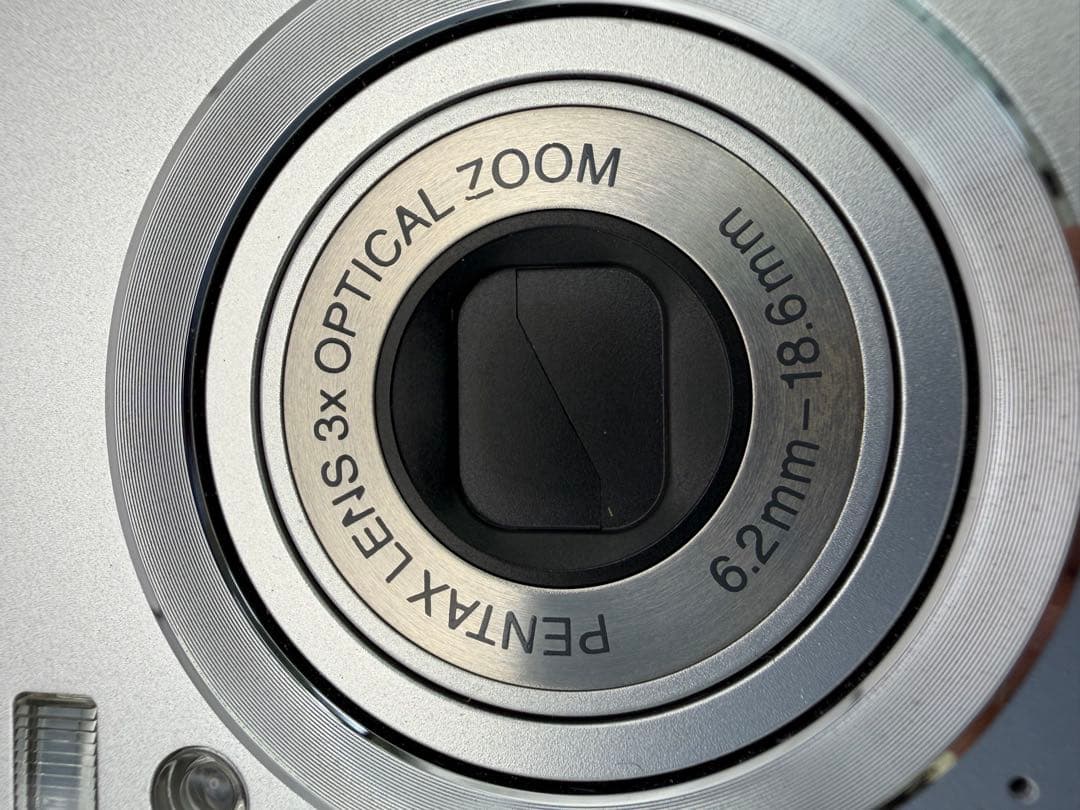 PENTAX Optio E40 8.1メガピクセル コンパクトデジタルカメラ