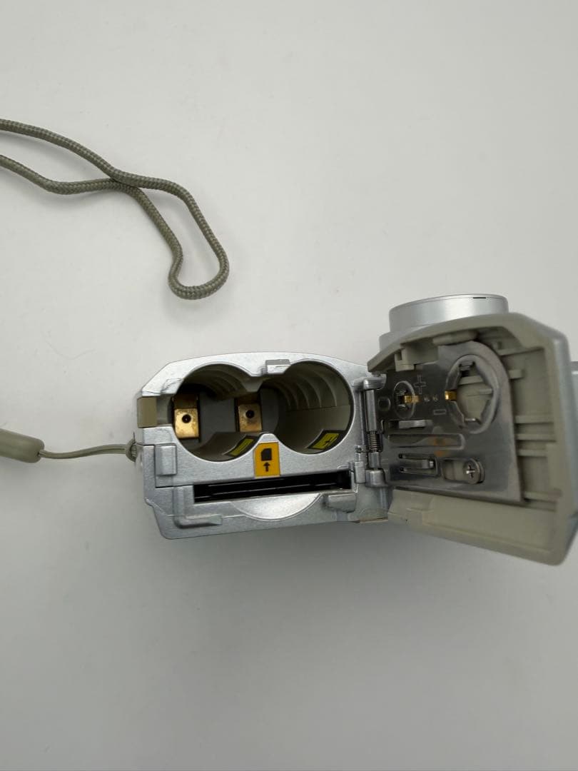 PENTAX Optio E40 8.1メガピクセル コンパクトデジタルカメラ