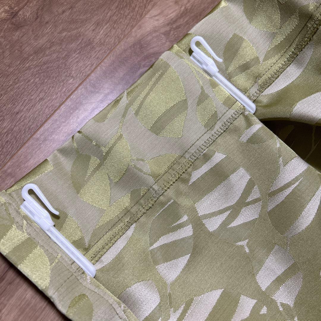 オーダーカーテン　2枚セット　ドレープ　厚地　リリカラ　新品未使用