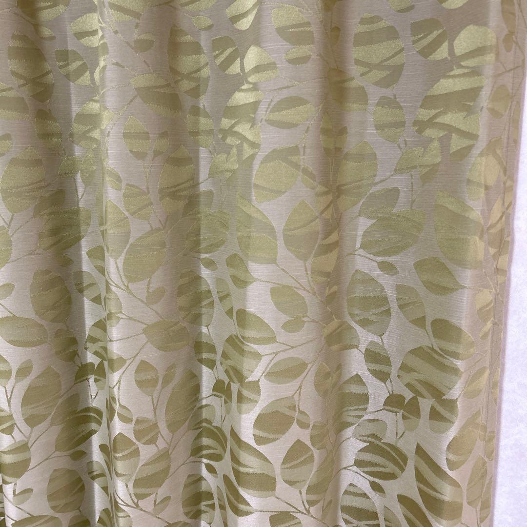 オーダーカーテン　2枚セット　ドレープ　厚地　リリカラ　新品未使用