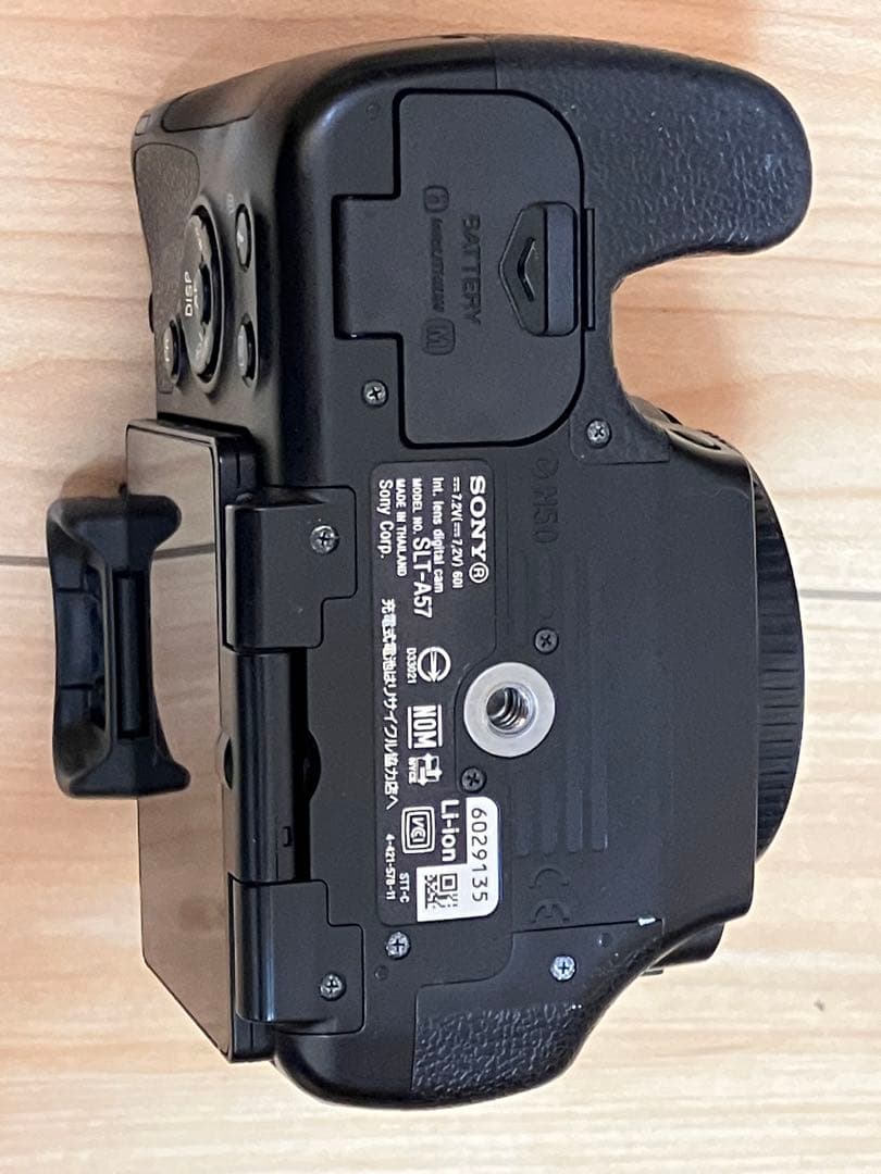 SONY α57 デジタル一眼レフカメラ 本体