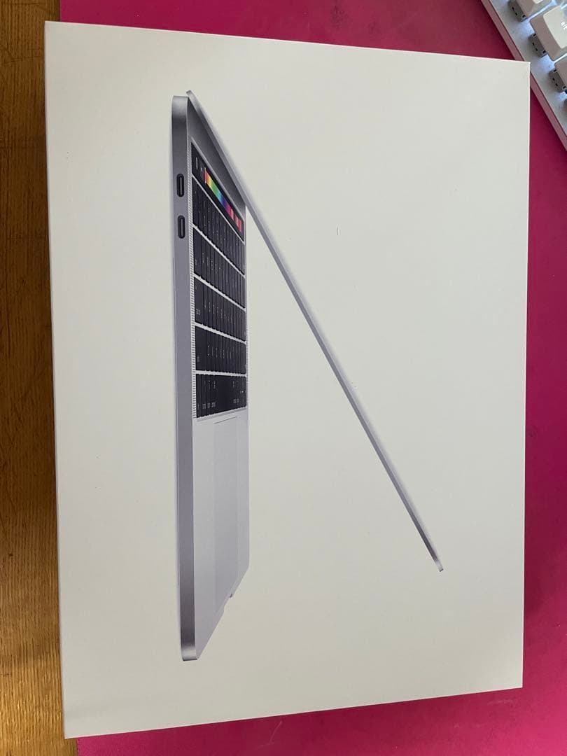 Apple MacBookPro 2018 13インチ