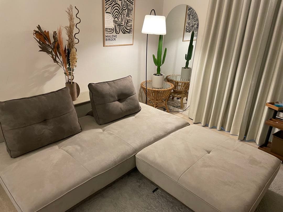 引越しセール中@Meg アルフレードソファ&オットマン&背もたれ2個