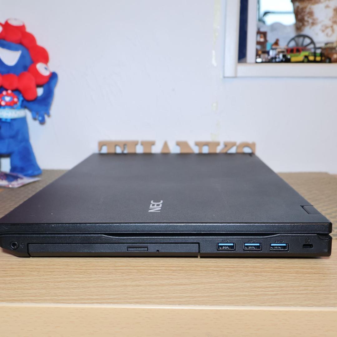 特価品！Win11公式対応8世代Corei5/メ8G/高速SSD/DVD/無線