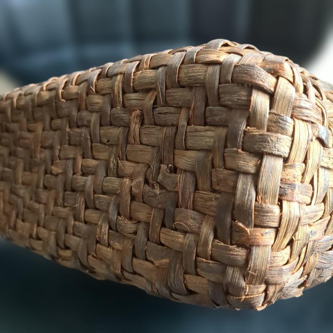 国産　古い山葡萄　やや大きめ　1番皮　籠