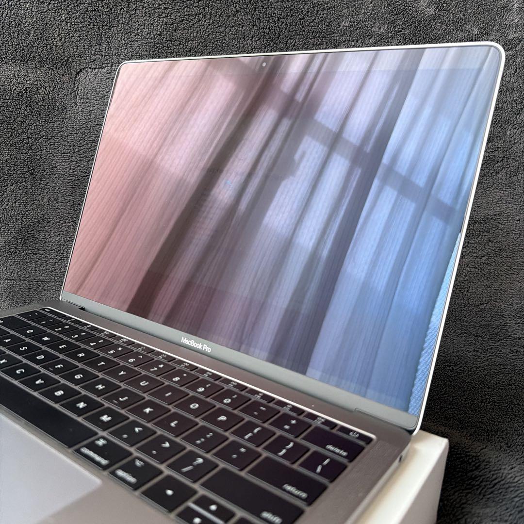 MacBook Pro 13-inch 2017 nTB i5 1TB US配列