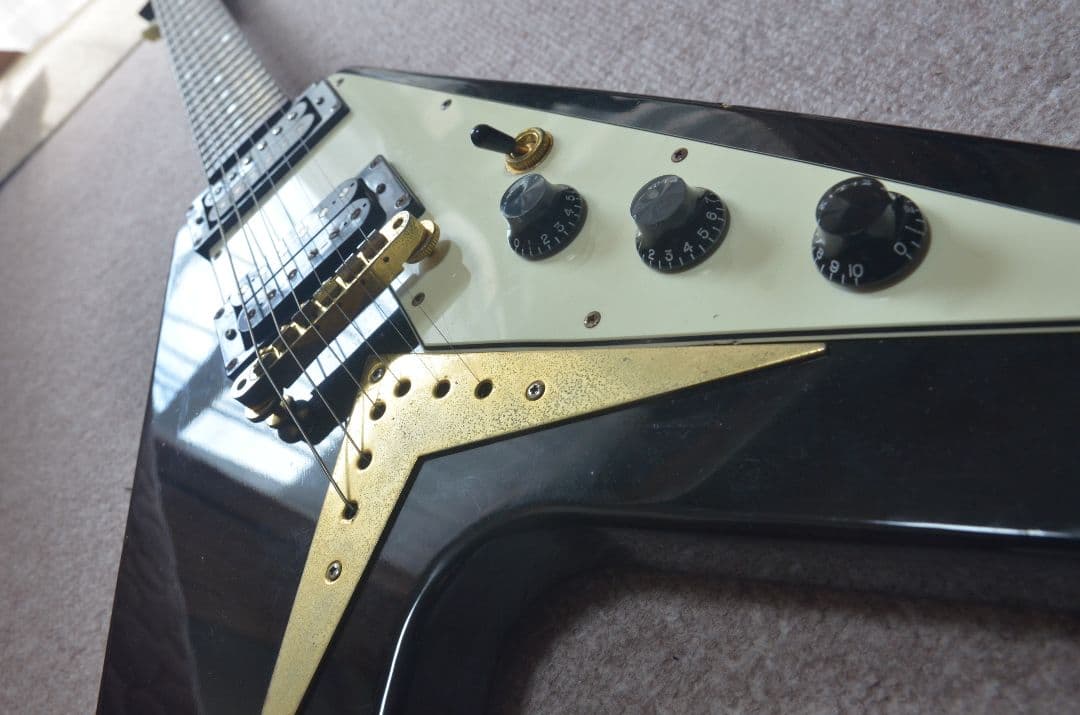 ギター Epiphone Flying V