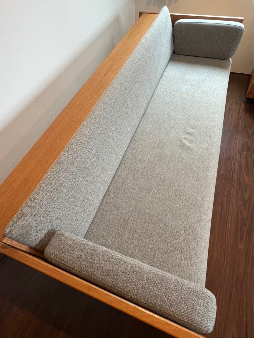 GETAMA Hans J. Wegner 3人掛けソファ