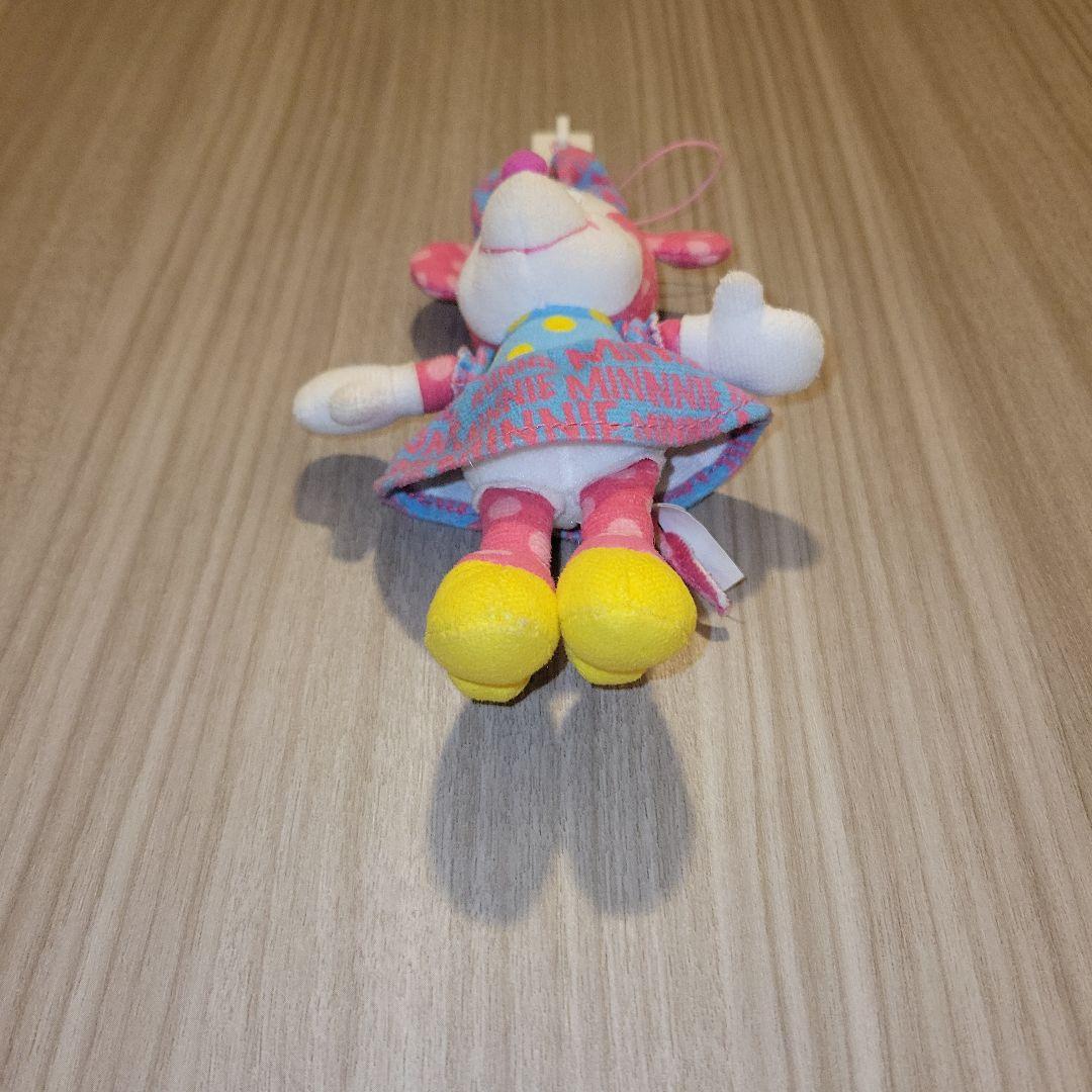 レア　ディズニーストア　ミニー　ぬいぐるみキーホルダー