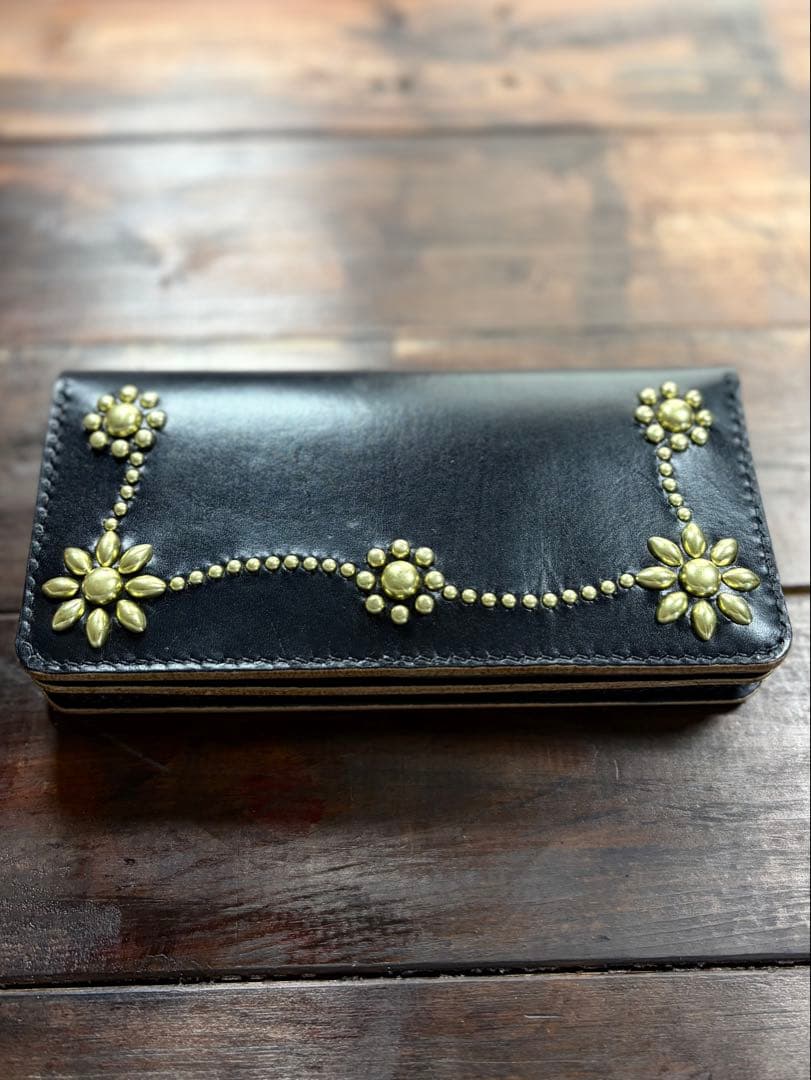 トラッカーウォレット フラワースタッズカスタム 茶芯